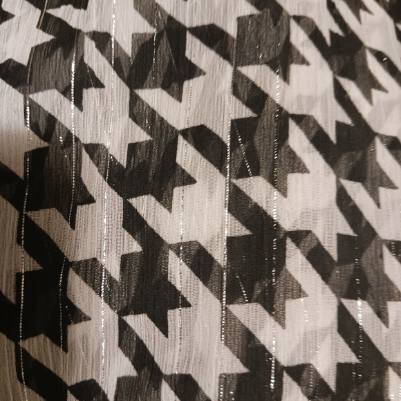 High low top - Picture 3 of 4